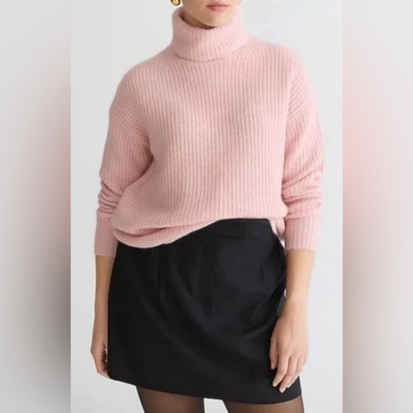 J. Crew Sweater Turtleneck Wool Alpaca Cozy  Brushed Yarn Casual Classic Pink S - Picture 13 of 13